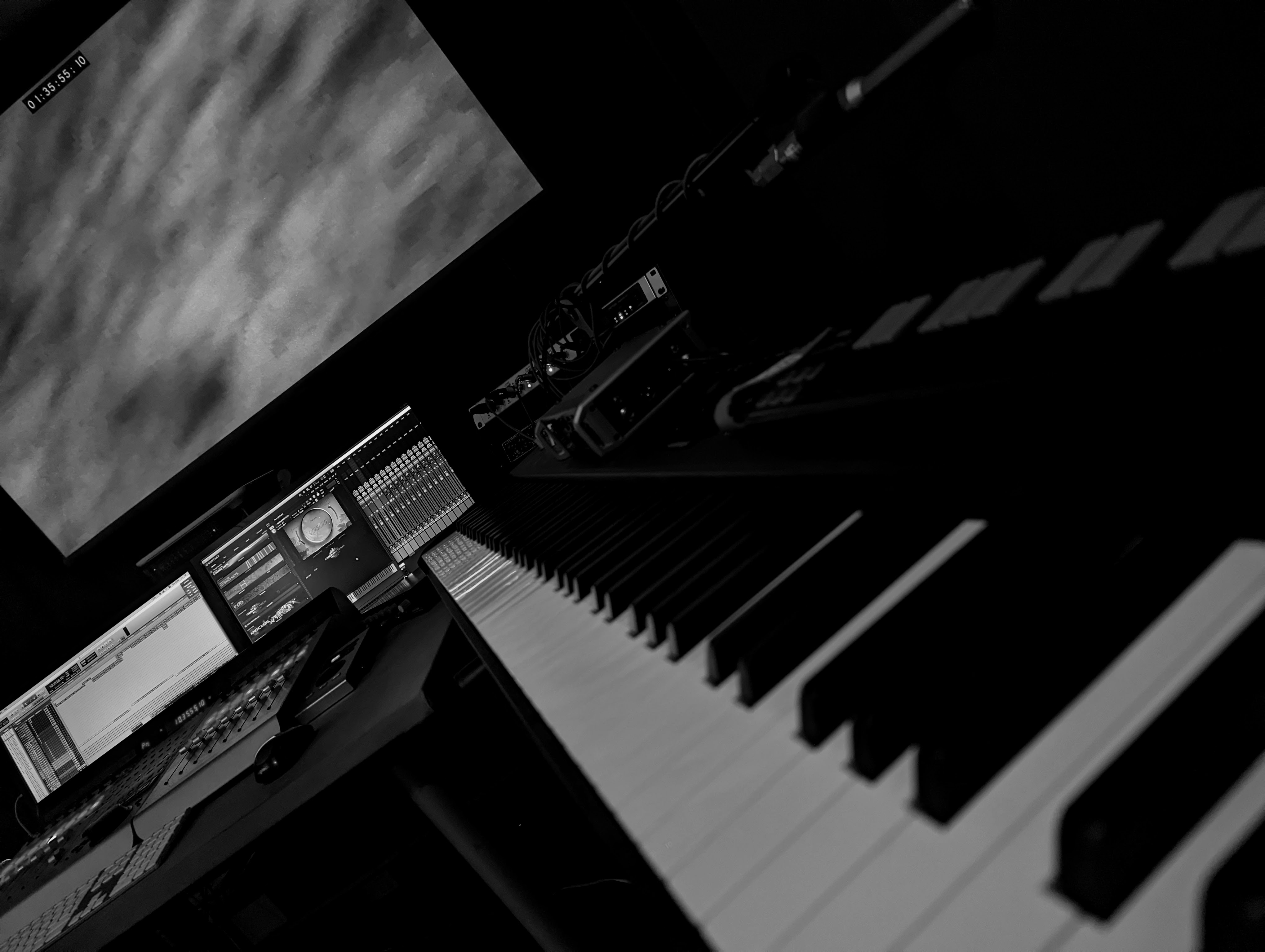 Studio de Tito de Pinho, compositeur de musique de film — Paris